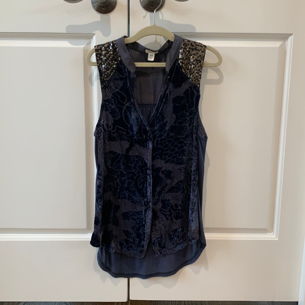 Velvet blue shirt